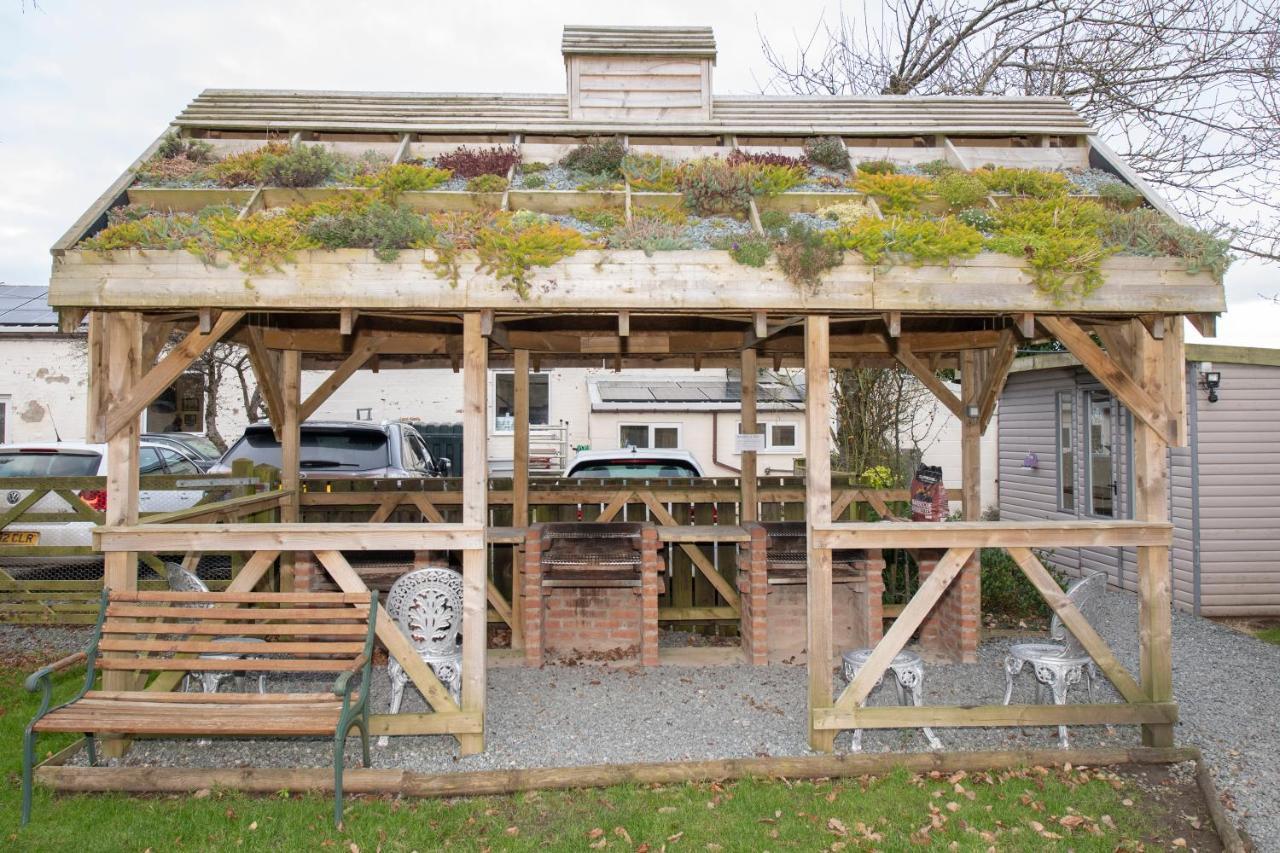Seaways Glamping, Copper Beech Apartment Driffield Exterior photo